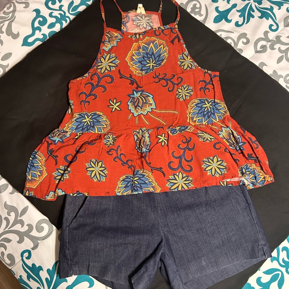Cute short set Roxy ( top)  & 7th Ave Brand (bottom) from NY&CO.
